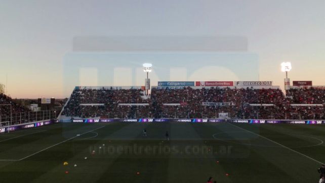 Boca derrotó a Patronato por 2 a 0 y festejó en un Grella repleto