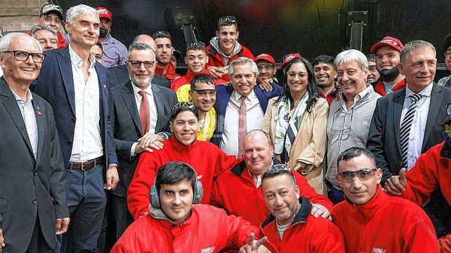 Punto por punto, cómo son los programas para el desarrollo industrial que el Presidente presentó en Santa Fe