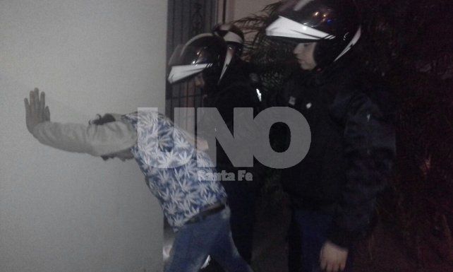 Arácnido. El joven no solo pasó a la historia por sus habilidades criminales sino también por su llamativa indumentaria.&nbsp;