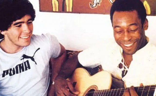 El día que Maradona cumplió su sueño de conocer a Pelé
