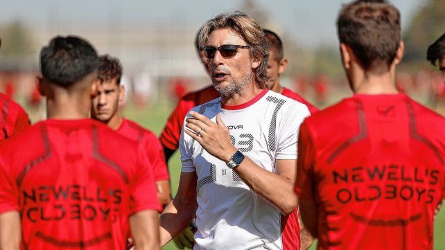 Heinze palpitó en Newells el duelo ante Colón en Santa Fe