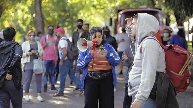 Bulevar Racedo: El perjuicio por las demoras lo van pagar los paranaenses