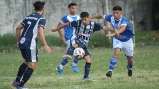 Universitario y Sportivo Urquiza protagonizaron un vibrante 2 a 2. El certamen de la Liga Paranaense continúa con su desarrollo.