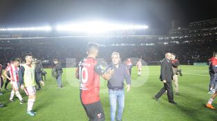 El elogiable gesto de Madelón con los jugadores de Colón