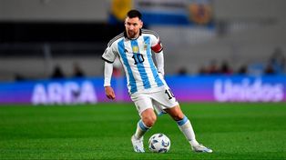 Messi es uno de los cinco campeones del mundo que figura en el 11 ideal de la IFFHS.