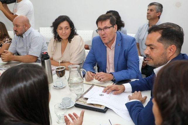 La reunión paritaria del miércoles al atardecer.