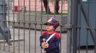 Le cumplieron el sueño al granaderito de Plaza de Mayo