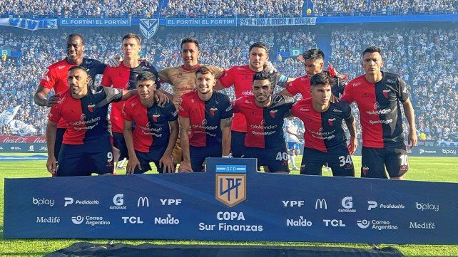 Colón no hizo pie en el Amalfitani pero tiene una vida más para permanecer en Primera División.