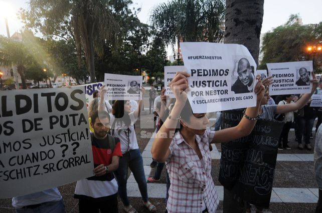 Reclamo permanente. Dos días después del hecho familiares y amigos pidieron justicia.&nbsp;