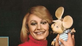 Raffaella y Gigio. La dupla surgió en la RAI y se vio en la televisión argentina. El costado versatil de una artista que coronó de hits los asaltos de la adolescencia y fue una figura que nunca perdió sensualidad en sus shows.&nbsp;
