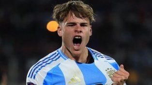 Mateo Silvetti, el pibe surgido en Newells, anotó un golazo ante México.