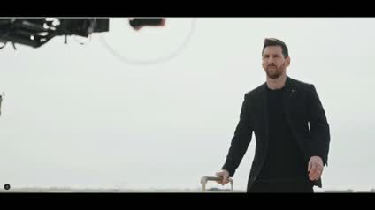 Lionel Messi protagoniza campaña de viajes de Louis Vuitton