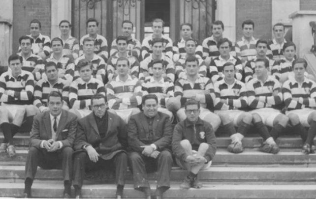 Sagrado Corazón. El equipo del interior del país que realizó la primera gira internacional de rugby por Europa.