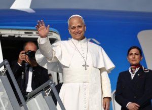 Histórica postulación: Pullaro invitó formalmente al papa León XIV a visitar la provincia de Santa Fe en noviembre