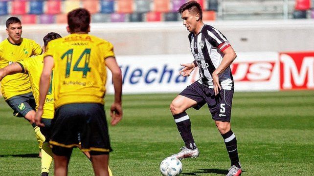 Central Córdoba logró un triunfo de oro en el regreso de Kily Vega