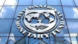 El programa con el FMI tendrá diez revisiones en los primeros dos años y medio.