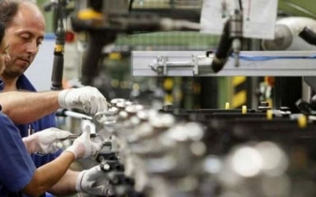 Pensar en un gran proyecto y programa de política industrial es complejo, además, porque Argentina tiene pocas instrumentos en la caja de herramientas. Los industriales pymes ven un futuro sombrío con esta política económica.