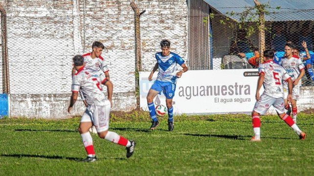 LPF: Sportivo Urquiza sorprendió al líder Atlético Paraná