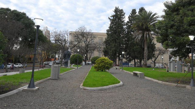Plaza Alberdi: inauguran este jueves la puesta en valor