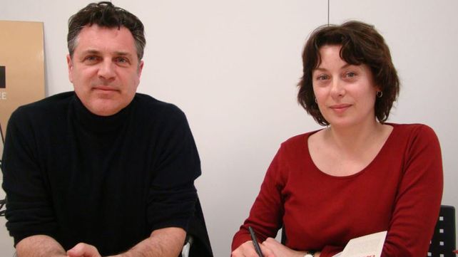 Presentan biografías de mujeres ilustradas en la Alianza Francesa