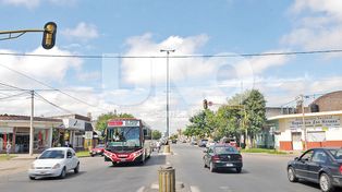 “En el barrio Los Hornos conviven tres realidades muy diferentes”
