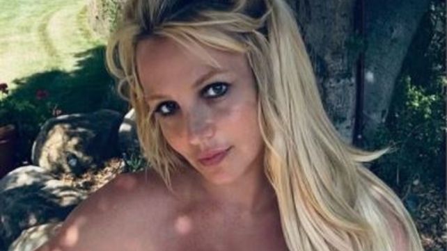 Britney Spears compartió una serie de imágenes y videos en Instagram que generaron preocupación entre sus seguidores