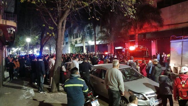 Griterío y sirenas en barrio Agote: simulacro de emergencia en el boliche Década