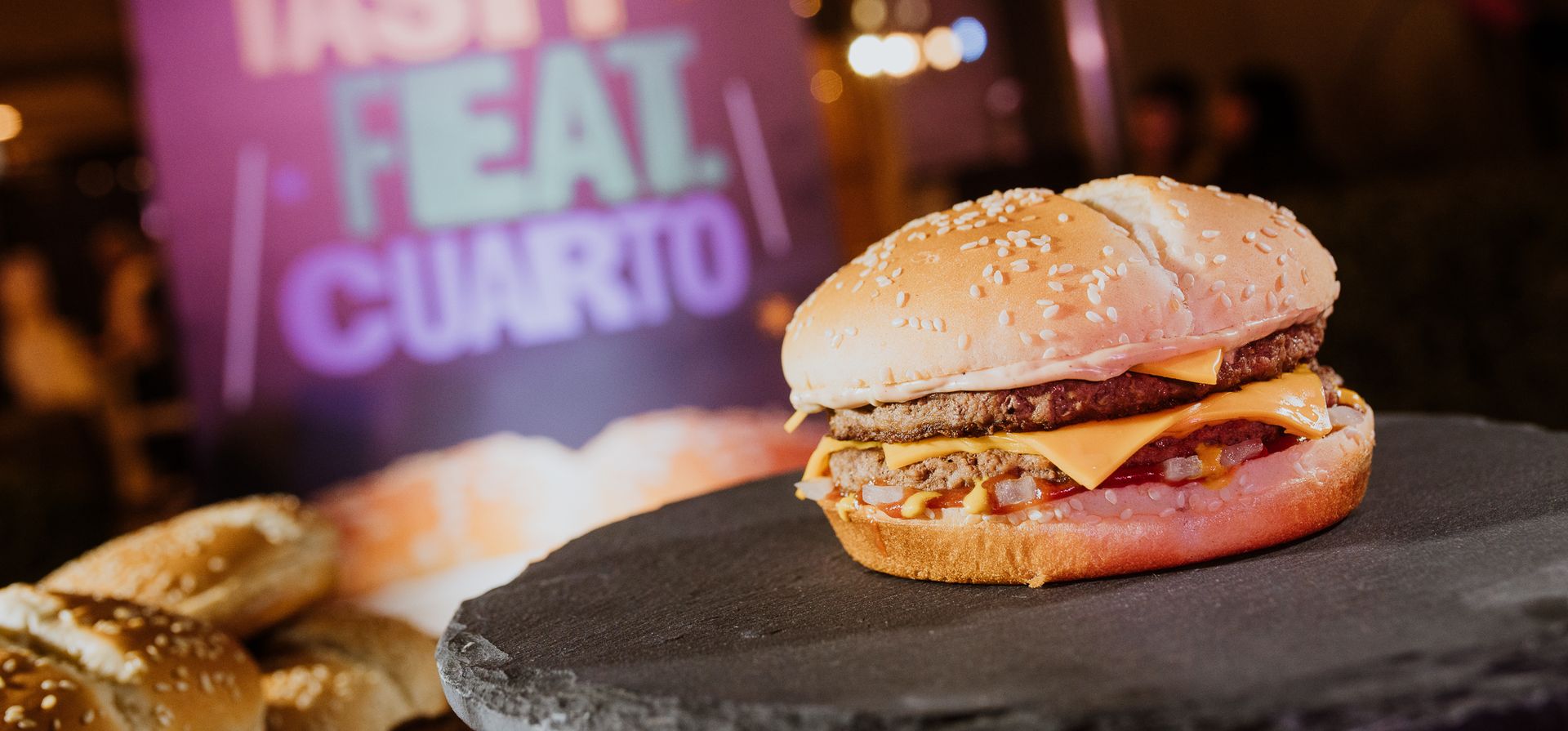 McDonalds lanza la nueva Tasty Feat Cuarto con una campaña protagonizada por Tiago PZK y Eduardo Feinmann