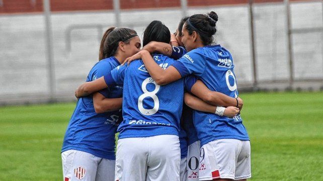 Las chicas de Unión metieron un triunfazo como visitante frente a Deportivo Morón.