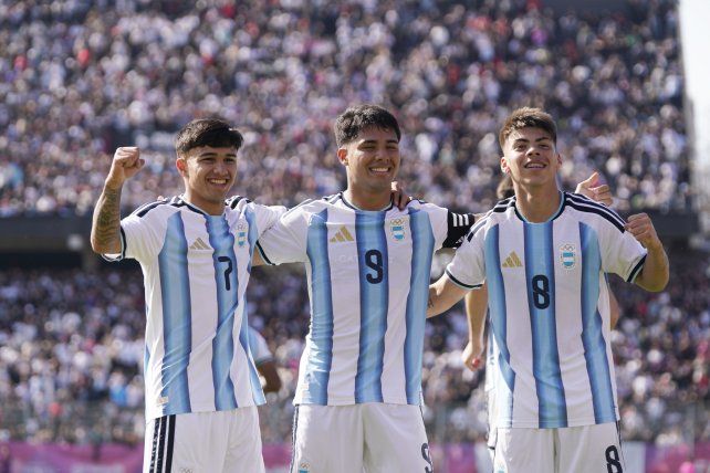 La selección argentina superó a Perú en un Coloso repleto y llegó a final de Juegos Suramericanos.&nbsp;