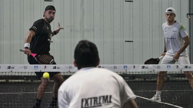 Leandro Augsburger y Alex Chozas en acción.