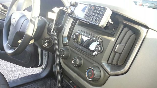 Lifschitz entregó nuevas camionetas a la Unidad Regional I de Policía de Santa Fe