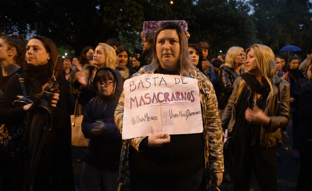 Ni una menos. Miles de rosarinas y rosarinos marcharon contra el femicidio.
