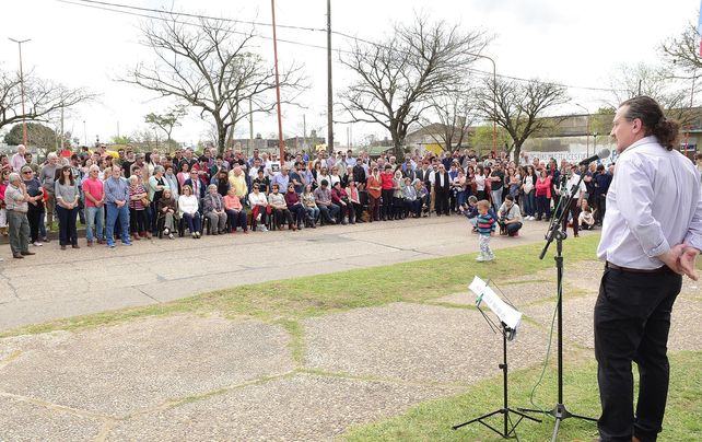 Concepción del Uruguay inauguró un monumento a las Abuelas y Madres