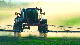 “La contaminación ambiental excede cualquier conflicto individual y no se repara con dinero”, dijeron los abogados de la querella en la previa del juicio por las fumigaciones en Pergamino que marcará un precedente nacional en materia ambiental.