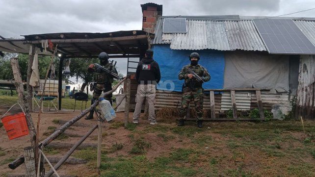 La PDI apresó en zona de islas frente a Sauce Viejo a dos hombres por su posible relación con el doble crimen de los primos Cabrera