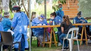 En las primeras 24 horas se anotaron 2.000 voluntarios para aplicar la vacuna