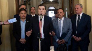 No entregó el celular y estará muy contento