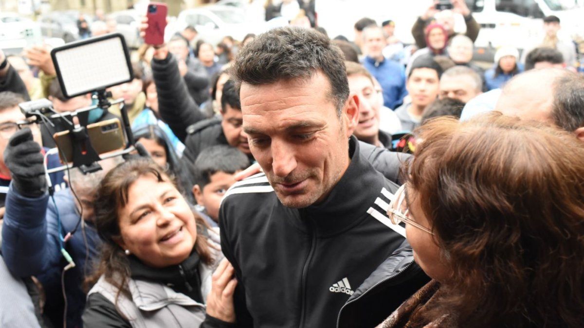 Operativo clamor por Scaloni: apoyo total de los dirigentes de AFA para que siga en la selección