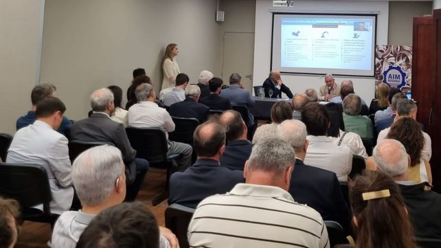 Metalúrgicos. En la previa del brindis de AIM