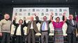 en rosario. Pérez Esquivel, Ebadi, Walesa, Whpei (organizador), Menchú y Arias Sánchez, en la presentación de ayer.