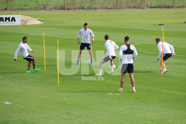 Por ahora no se asoma un equipo para jugar ante Newells