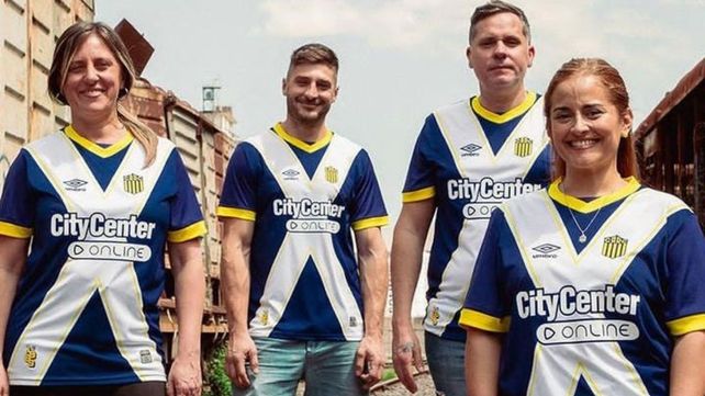 La nueva camiseta de Central pone una vez más en aprietos la cábala de Miguel Russo