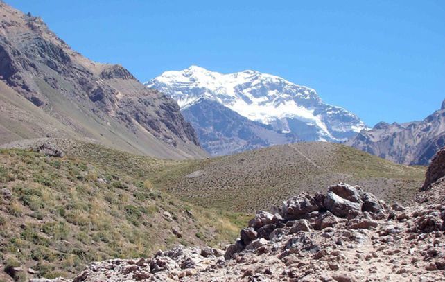El fenómeno ocasionó corte de energía eléctrica en algunas zonas del gran Mendoza y fue percibido con mayor intensidad en el este del territorio.