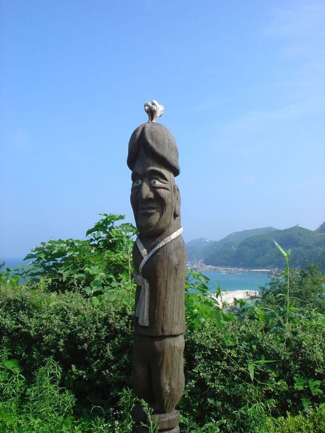 Existe un parque con penes gigantes en Corea del Sur