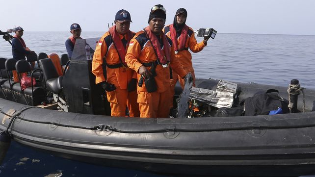 Un avión con 189 pasajeros se estrelló en el mar de Indonesia