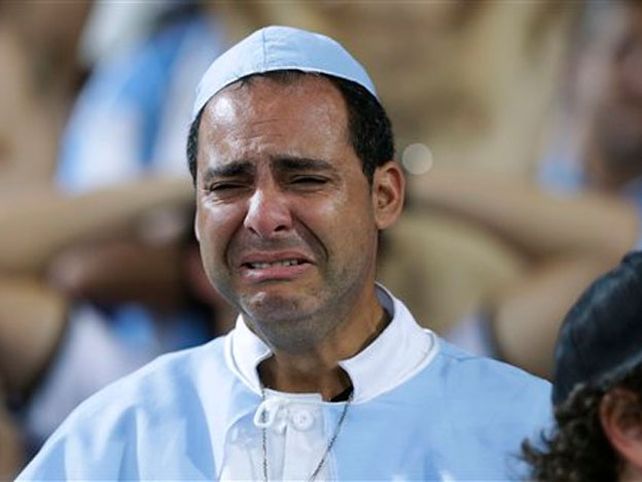 Las lágrimas y el orgullo de la mejor hinchada del mundo
