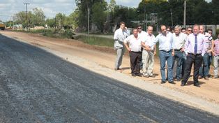 Los trabajos en la ruta 1 tienen un avance del 35 % y se ejecutan obras de desagües en Colastiné