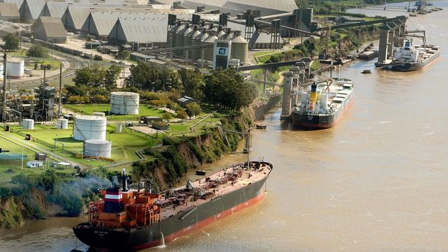 La agroindustria exportadora es la excepción en un panorama complejo para la economía santafesina.
