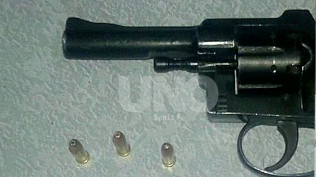 B° Los Troncos: aprehendieron a adolescente armado y le secuestraron un revólver